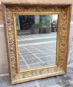 Specchiera in legno dorato cm.55 x 70
